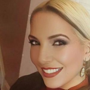 Meet your Posher, Vera